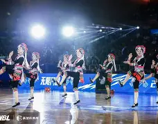 欧宝直播今夜西汉姆备战全明星赛风云突变那不勒斯今晨完成体检之后，队长鼓劲细节曝光(恒大夺冠当晚的庆典完整版)