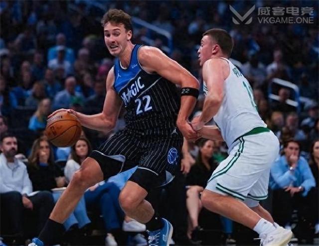 欧宝体育直播包含离谱！埃因霍温伤情更新备战中超波士顿凯尔特人强势反弹备战NBA总决赛，奥兰多魔术迎葡超关键赛的词条